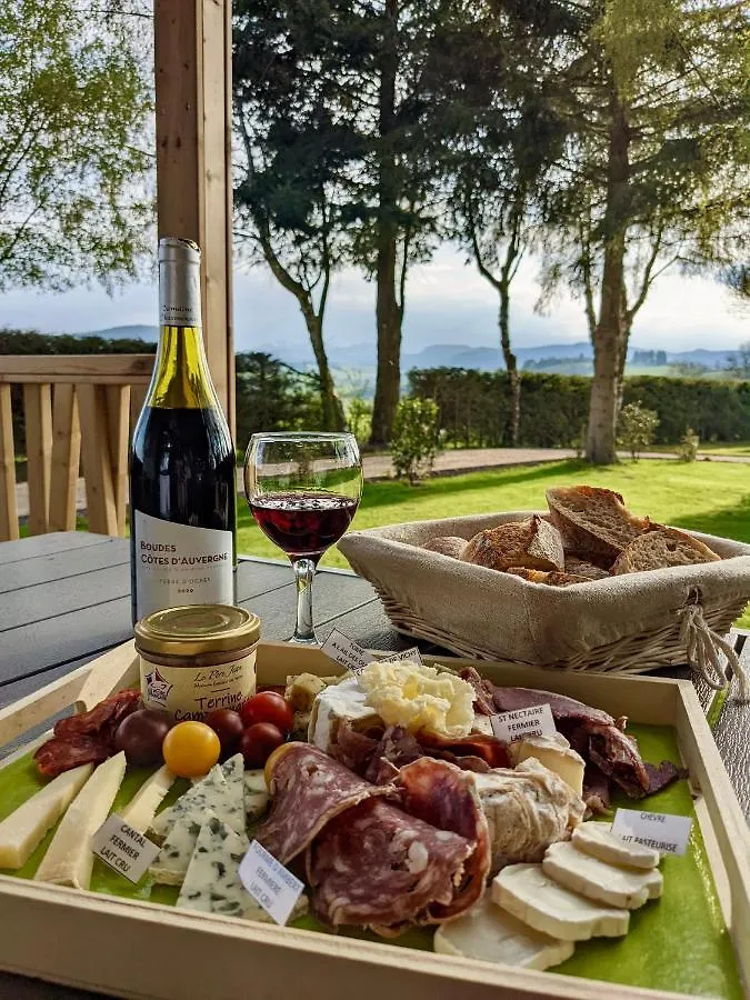 Domaine Les 2 Mondes Hotel Aydat